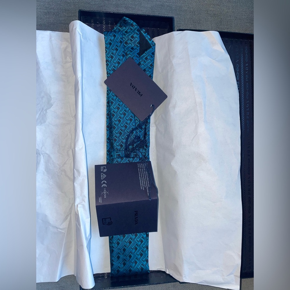 Prada Teal and Black Patterned Tie - Picture 6 of 6